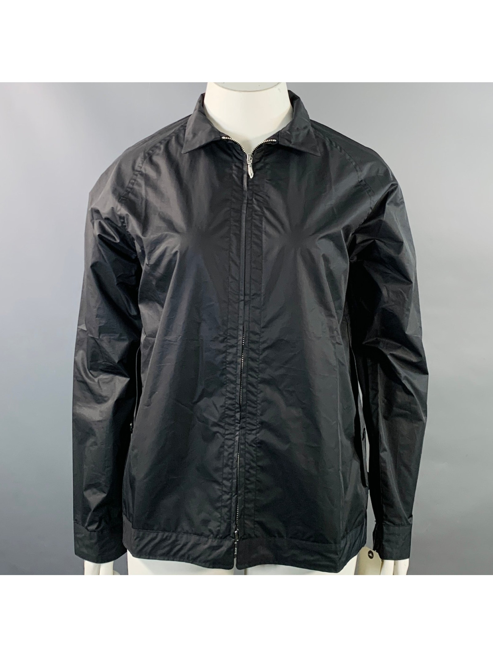 Gorouta Size L Black Polyester Windbreaker Zip Up Jacket